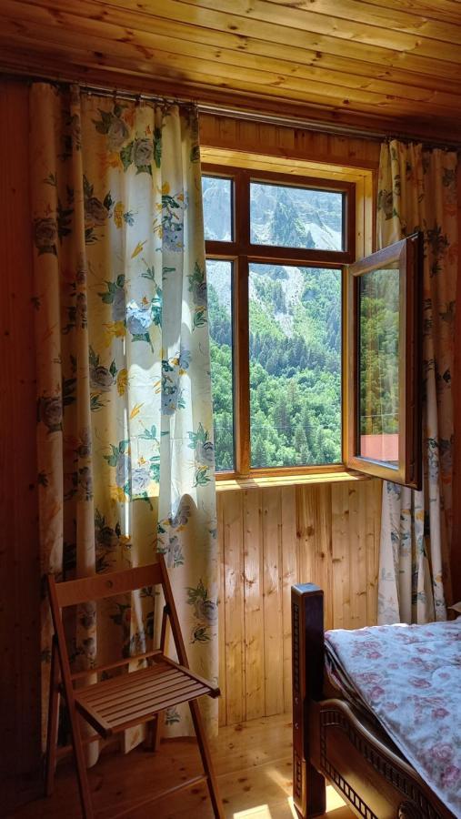 Guest House Elisabeth Adishi Eksteriør billede
